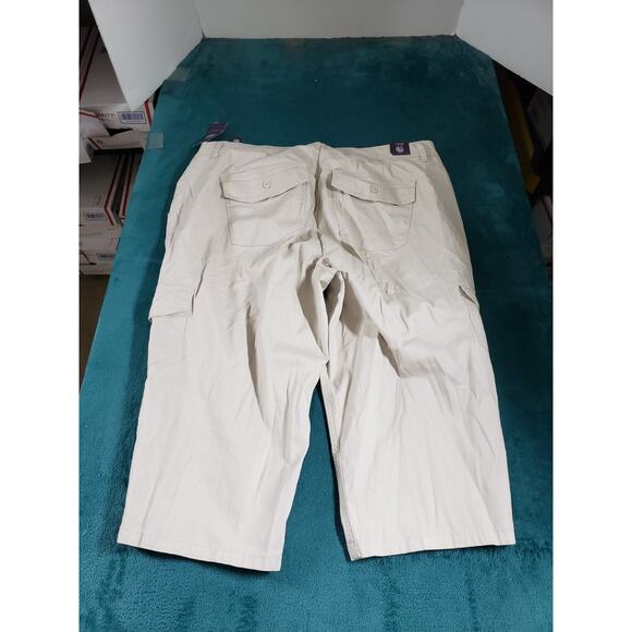 Gloria Vanderbilt Pants Size 16 W Womens Beige Stretch Capri Plus Cargo NWT - Picture 12 of 15
